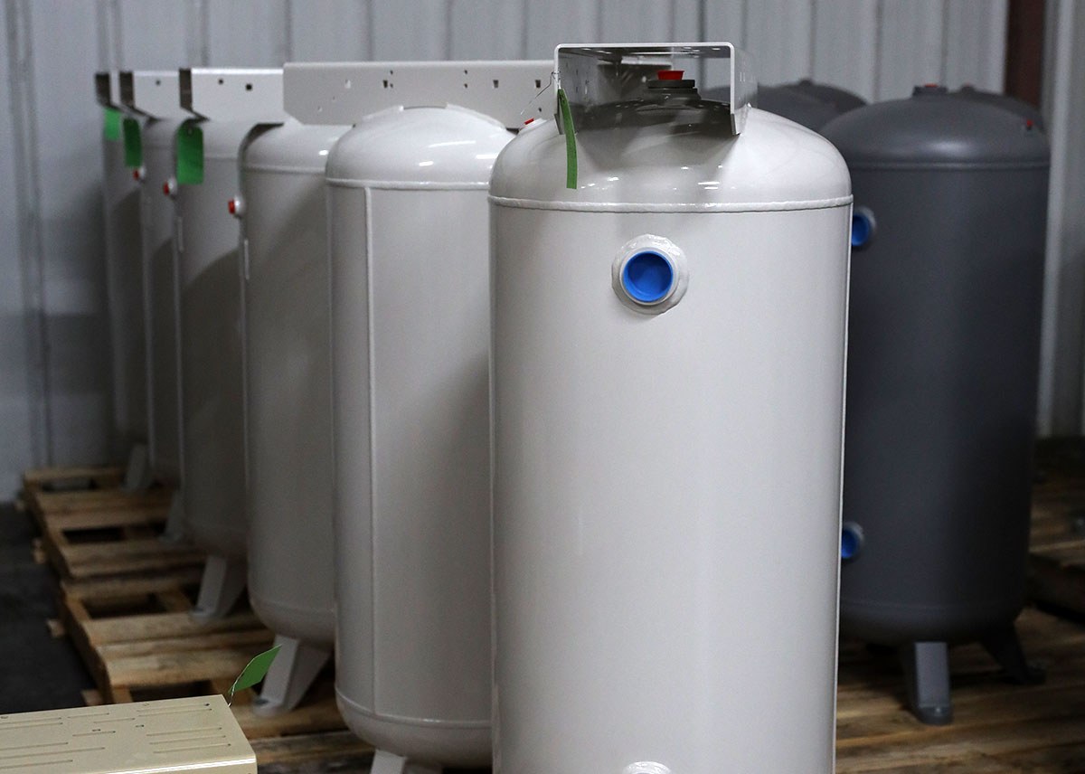 Morganton Vertical Receiver Tank